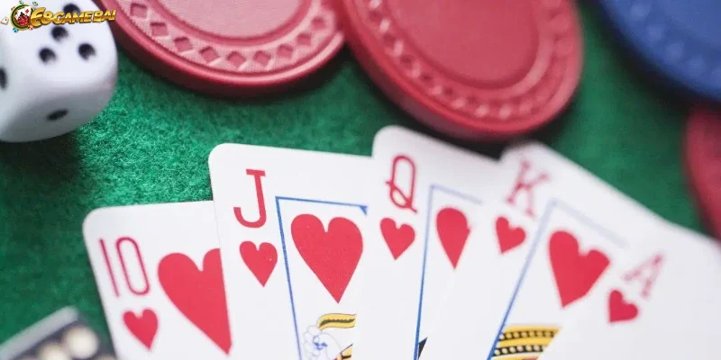 Tận hưởng trải nghiệm người chơi khi thử sức với poker online.